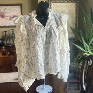 Olivaceous peasant style top size medium brand, new with tags